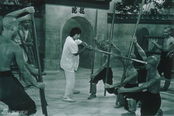 Lau Kar-leung on the set of The 36th Chamber of Shaolin