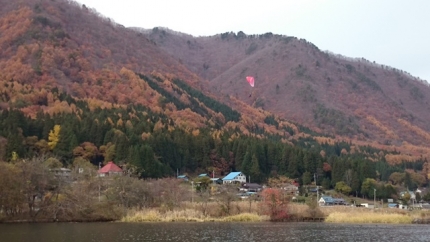 20141108-8-木崎湖パラグライダー.JPG