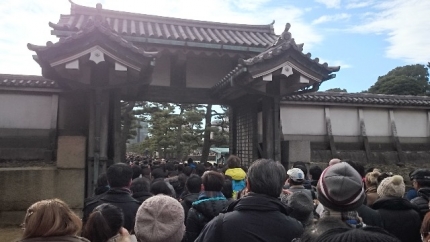 20150102-29-皇居一般参賀桔梗門へ2.JPG